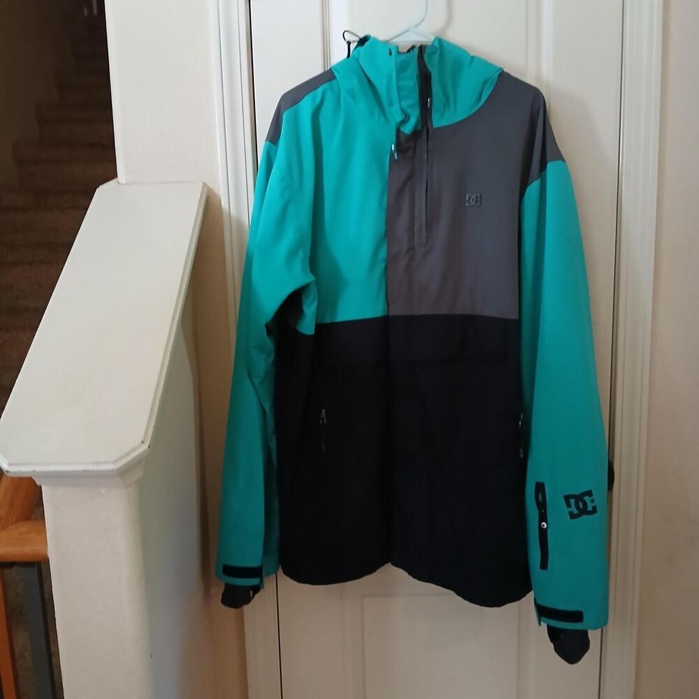 Vintage DC Shoes Paoli Snowboard Jacket Exotex 8K Teal Grey Black Colorblock XL